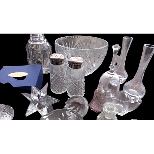 1 - A BOX OF MIXED GLASSWARE