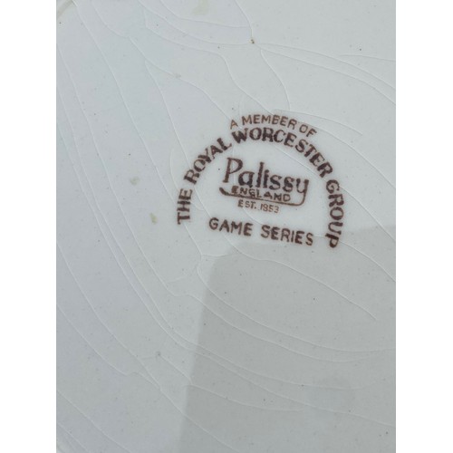 27 - 6 PAISLEY GAME SERIES PLATES