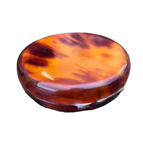 152 - AN ANTIQUE TORTOISE SHELL COMPACT