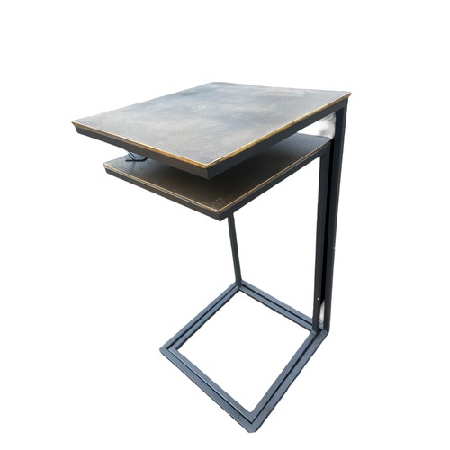 157 - A NEW NEST OF 2 DESIGNER STYLE SQUARE TABLES