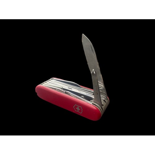 209 - SWISS ARMY KNIFE