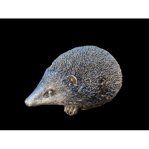 119 - A SILVER FINISHED HEDGEHOG ORNAMENT