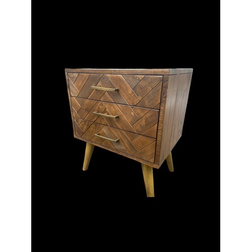 346 - A NEW NATURAL WOOD FINISH 3 DRAWER CHEST 21.5X15.5X26