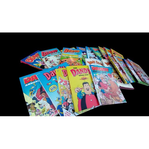 370 - 20 BEANO AND DANDY ANNUALS 1987-2013