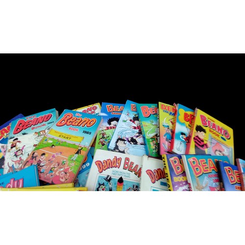 370 - 20 BEANO AND DANDY ANNUALS 1987-2013