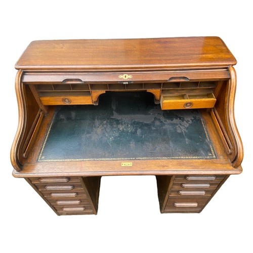 394 - A STUNNING QUALITY NEAT SIZEDOAK  ROLL TOP DESK