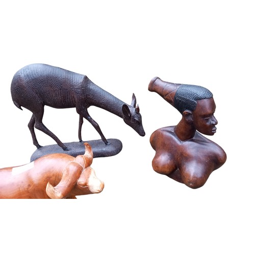 395 - QTY OF WOODEN ANIMALS/FIGURES