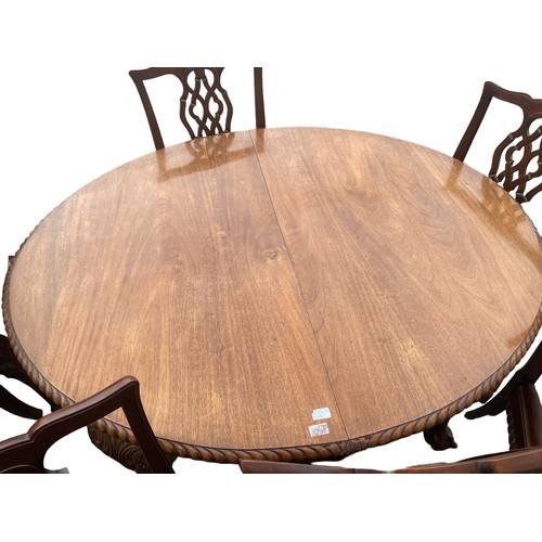 397 - AN ANTIQUE QUALTIY WINDOUT TABLE WITH 8 CHIPPDALE CHAIRS ON BALL & CLAW FOOT