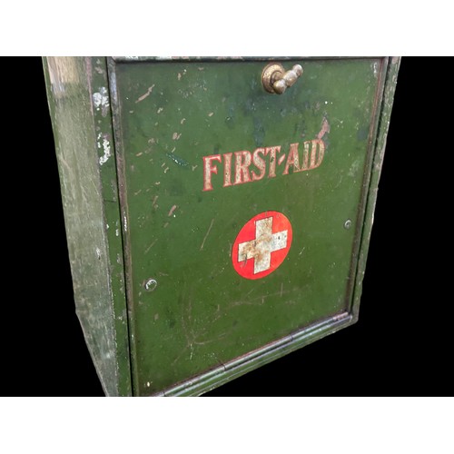 348 - A VINTAGE 1st AID TINPLATE BOX