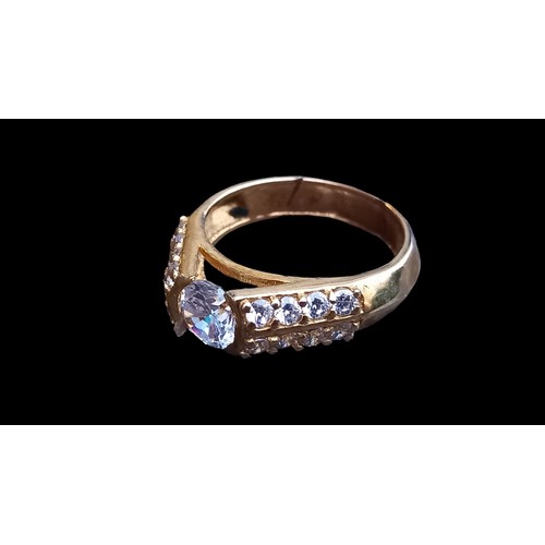 575 - A 14K (STAMPED) GOLD WHITE SAPPHIRE RING  SIZE