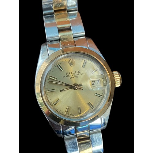 578 - A 1984 VINTAGE ROLEX -OYSTER PERPETUAL DATE CHAMPAGNE DIAL ,DATE WINDOW ON STEEL AND GOLD BRACELET O... 