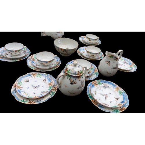 704 - A VERY COLLECTABLE EARLY CHINESE PORCELAIN TEA SET