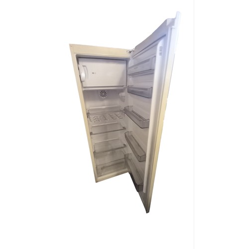 644 - A TALL BUSH CREAM COLOUR FRIDGE WITH ICE BOX APPROX 67.5