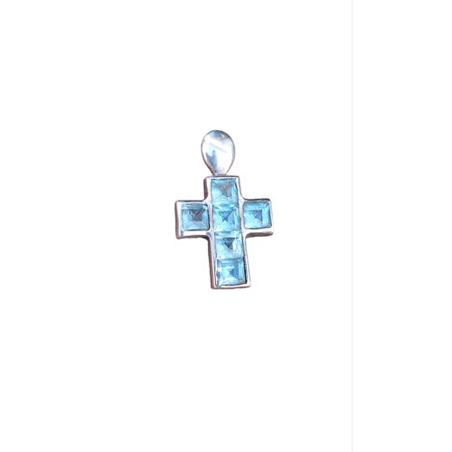 170 - A SILVER CROSS SET WITH AQUAMRINE