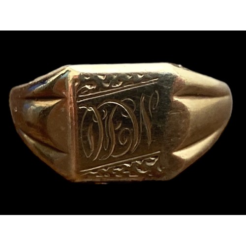 203 - A 9CT SIGNET RING WEIGHS 3G