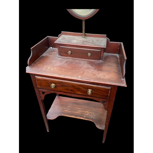 280 - AN ANITIQUE MAHOGANY DRESSNG TABLE WITH A TELESCOPIC MIRROR