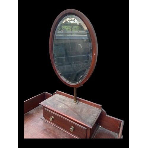 280 - AN ANITIQUE MAHOGANY DRESSNG TABLE WITH A TELESCOPIC MIRROR