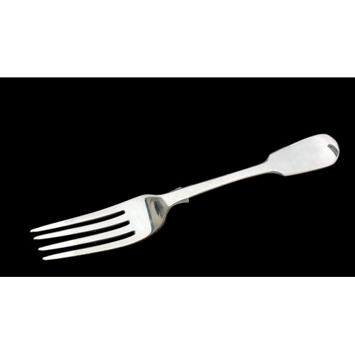 354 - VICTORIAN SILVER FORK LONDON 50.14g