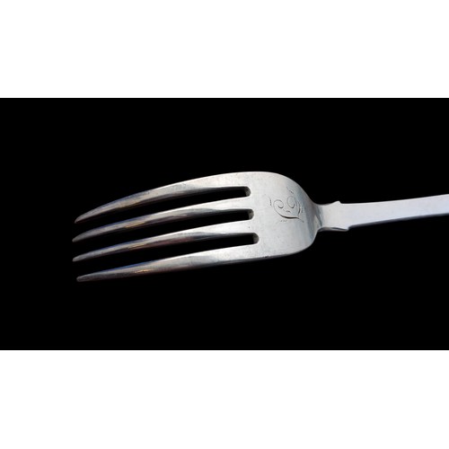 415 - VICTORIAN IRISH SILVER FORK 46.18g