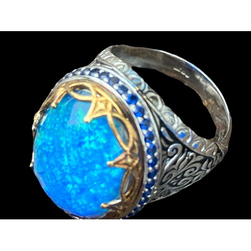 430 - EXTREMLY ORNATE SILVER RING SET WITH BLUE OPAL STYLE STONE