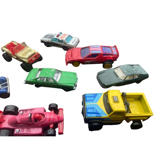 61 - 15 MIXED VEHICLES TO INCLUDE MATCHBOX & CORGI