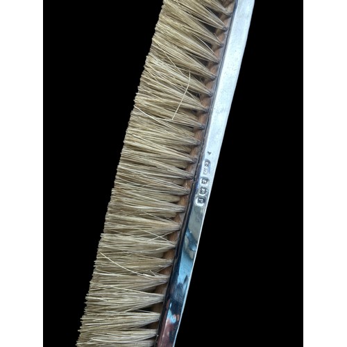 586 - A SILVER BACKED BRUSH