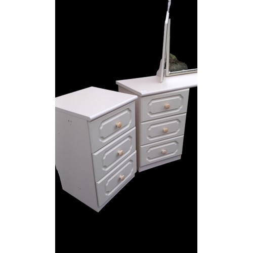 77 - A KNEEHOLE DRESSING CHEST WITH A GULLWING MIRROR AND MATCHING 3 DRAWERED CHEST