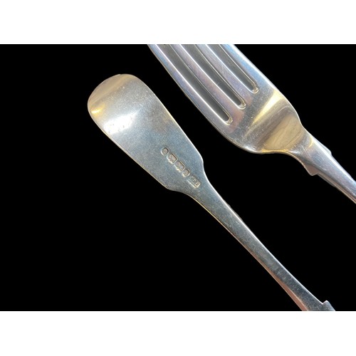 414 - A PAIR OF VICTORIAN EXETER FORKS DATED 1849 BY ROBERT WILLIAMS & SONS WEIGHS 77.73G