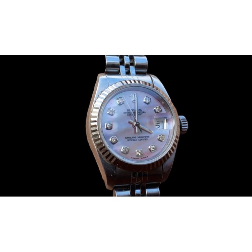 549 - A LADIES STAINLESS STEEL OYSTER PERPETUAL, DATE WINDOW 1992 ROLEX IN FULLY WORKING ORDER (AUTOMATIC)... 