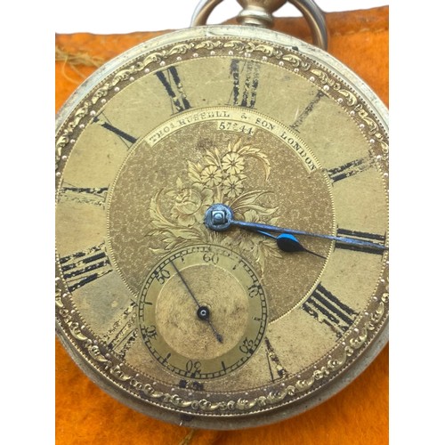 564 - A LARGE 19TH CENTURY 18CT GOLD POCKET WATCH BY THOMAS RUSSELL (LONDON) WITH CHESTER HALLMARKS FOR 18... 