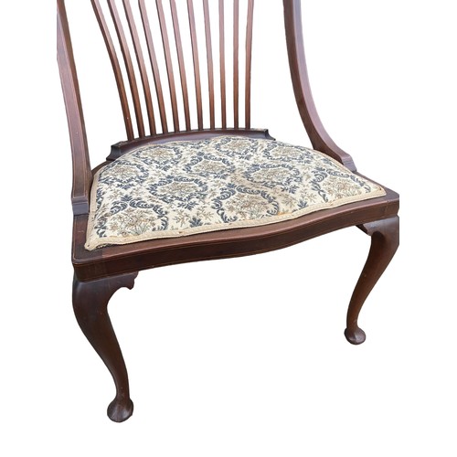 571 - A QUEEN ANNE LEG OCCASSIONAL CHAIR