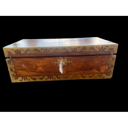 577 - AN ABOSULTELY STUNNING ROSEWOOD BRASS MOUNTED WRITING BOX MEASURES 20 x 10 x 7