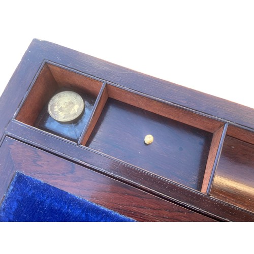 577 - AN ABOSULTELY STUNNING ROSEWOOD BRASS MOUNTED WRITING BOX MEASURES 20 x 10 x 7