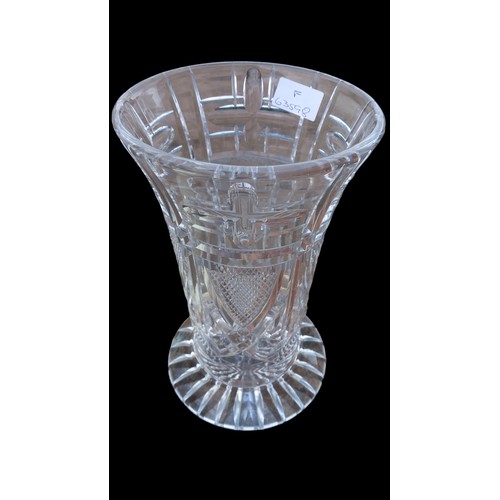 583 - A STUNNING EARLY ANTIQUE CUT GLASS VASE 11