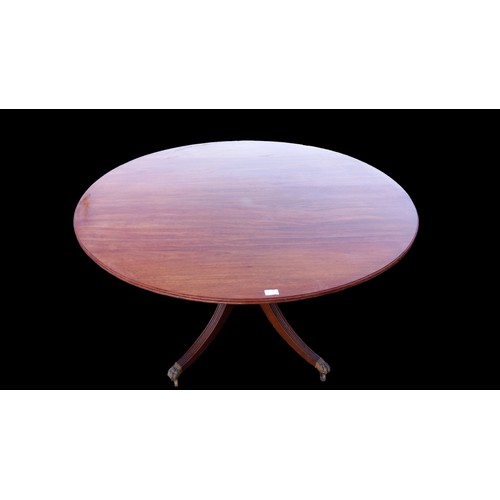 611 - ROUND REGENCY TILT TOP TABLE 54