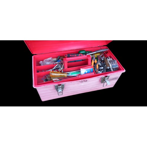 111 - A BOX OF MIXED MANUAL & ELECTRIC TOOLS ETC