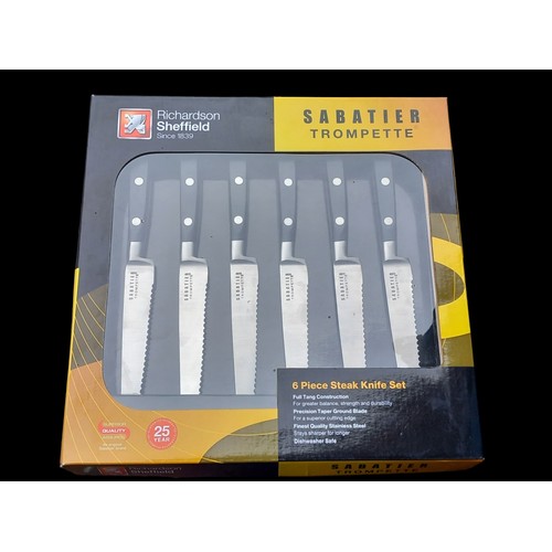 195 - NEW 6 PIECE SABABTIER STEAKKNIVES