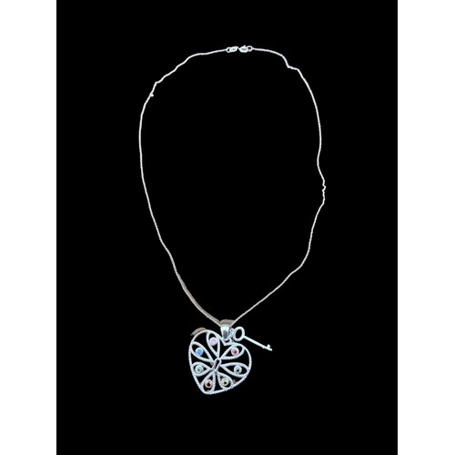 238 - A LARGE OPENWORK GEM SET SILVER HEART PENDANT ON A SILVER CHAIN