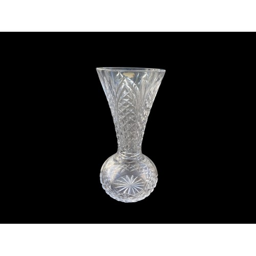 701 - A LARGE TYRONE CRYSTAL BUD VASE 10