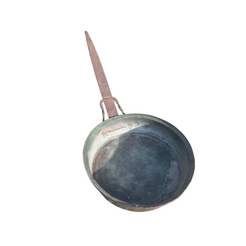 83 - A COPPER PAN