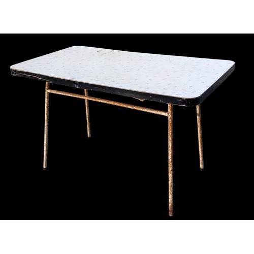 95 - FORMICA TOP TABLE