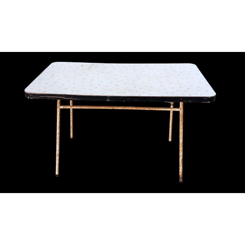 95 - FORMICA TOP TABLE