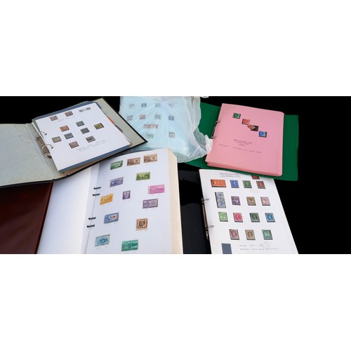 100 - A LARGE QUANTITY OF STAMPS