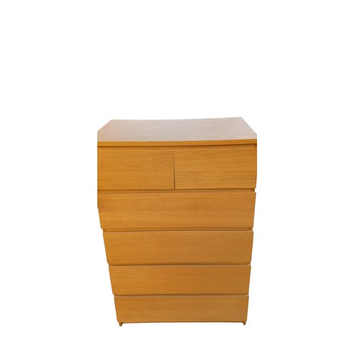 165 - OAK 2 OVER 4 CHEST OF DRAWERS
