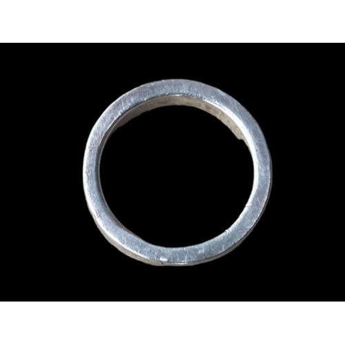 271 - A SILVER BAND