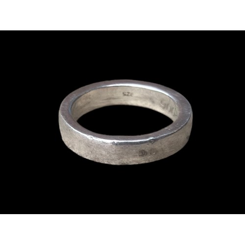 271 - A SILVER BAND