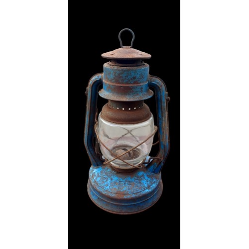292 - A BLUE TILLEY LAMP