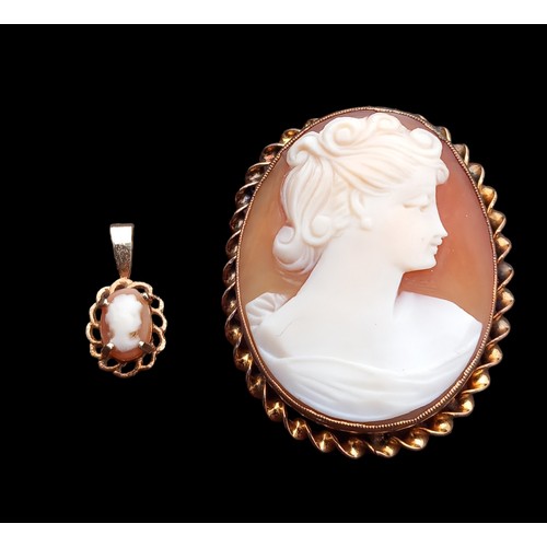 535 - A 9CT GOLD CAMEO PENDANT & CAMEO BROOCH
