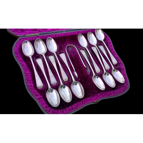 542 - A STUNNING LONDON SILVER TEA SERVICE OF 12 TEASPOONS  AND MATCHING SUGAR TONS IN FITTED BOX 140.4grm