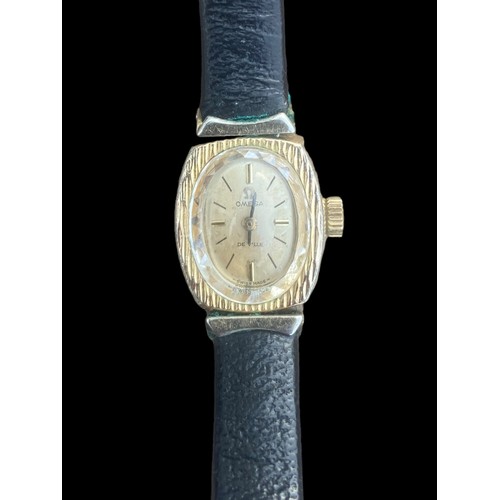 548 - A VINTAGE OMEGA DE VILLE WATCH